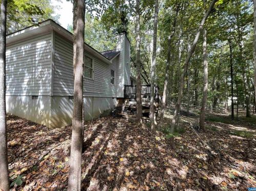 386 Jefferson Dr, Bybee, VA 22963-2705