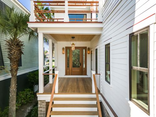 26 Morgan Place Dr, Isle Of Palms SC  29451-2742 exterior