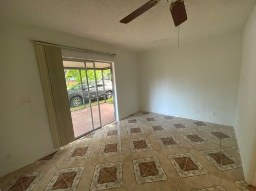3581 Old Boynton Rd, Boynton Beach, FL 33436-3913