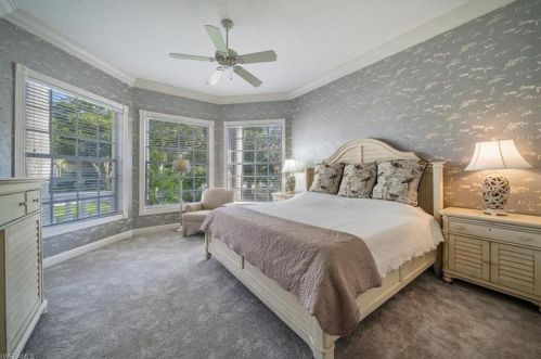 27190 Oak Knoll Dr, Bonita Springs FL  34134-8715 exterior