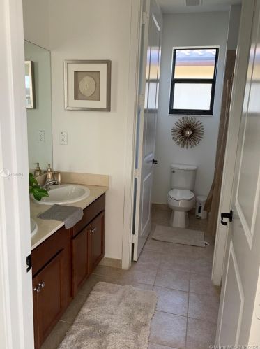 9764 34th Ct, Hialeah FL  33018-1880 exterior