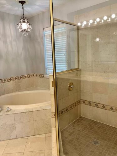 7925 Canyon Lake Cir, Orlando FL  32835-8206 exterior