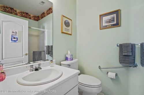 3 Lilac Springs Ct, Lakewood NJ  08701-7366 exterior