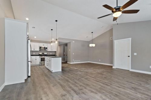 648 Kreekview Dr, East Farmington WI  54020-5860 exterior