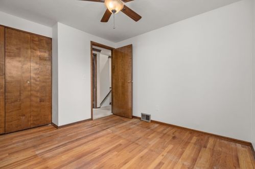 226 Iola St, Glenshaw PA  15116-2029 exterior