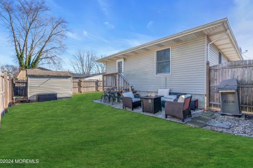 363 Kelly Ave, Bricktown NJ  08724-2230 exterior