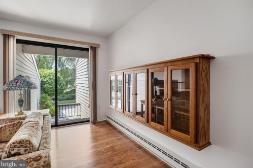 77 Slope, Clinton NJ 08809-1134 exterior