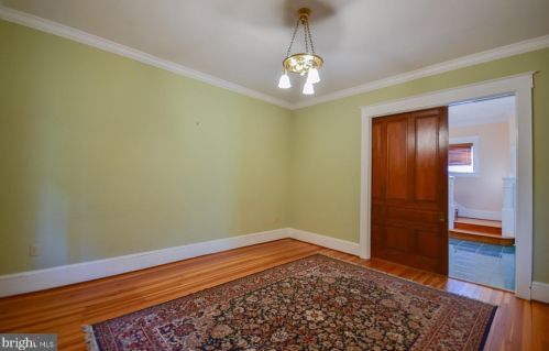 404 Church St, Charles Town WV  25414-1312 exterior