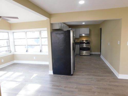 1723 Pheasant Ave, Twin Lakes WI  53181-9745 exterior