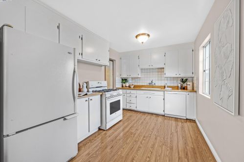 1753 Keller Ave, San Lorenzo, CA 94580-2122