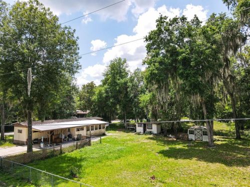 1910 Cr 439cw, Lake Panasoffkee, FL 33538-5420