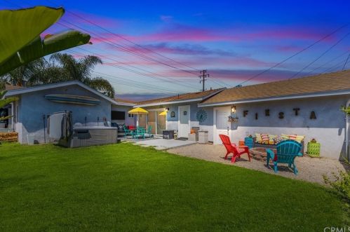 3420 Palo Verde Ave, Long Beach, CA 90808-2922