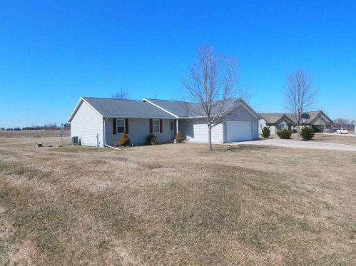 7716 Virginia Dr, Clinton, WI 53525-8665