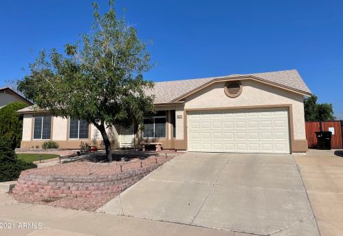 825 94th Pl, Mesa, AZ 85207-5280