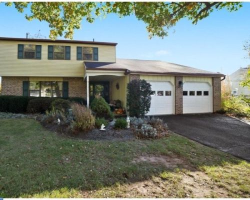 792 Collins Ave, Lansdale, PA 19446-5649
