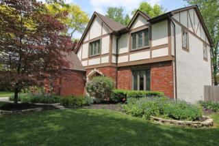 7884 Stonehurst Dr, Dublin, OH 43016-9098