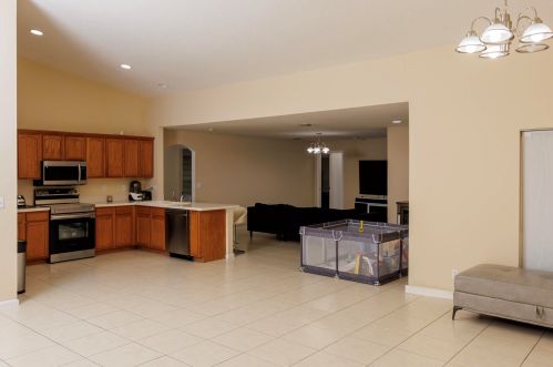13005 43rd Rd, West Palm Beach, FL 33411-8414