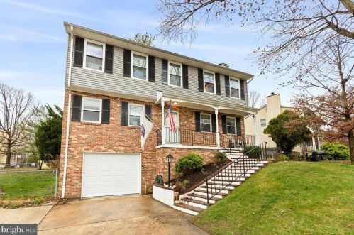5593 Neddleton Ave, Woodbridge VA  22193-4156 exterior