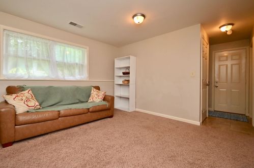 3508 Misty Creek Dr, Covington KY  41018-2627 exterior