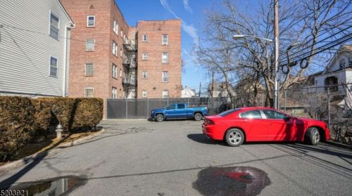 174 Clinton St, East Orange NJ  07018-3040 exterior