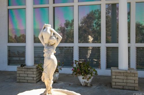 24687 Anderson Way, Loma Linda CA  92354-3451 exterior