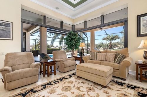 12713 Grand Traverse Dr, Dade City FL 33525-8230 exterior