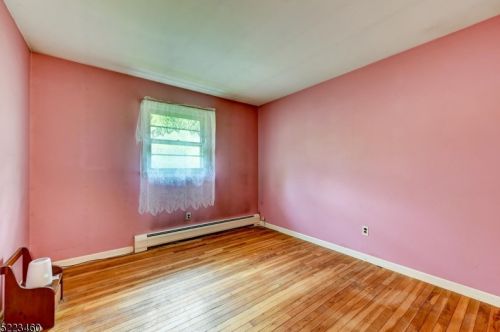 901 Meadowbrook Rd, Fredon NJ  07860-4519 exterior