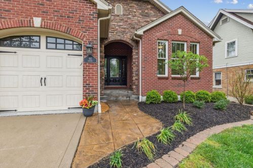 60 Arcadia Ave, Covington, KY 41017-2129
