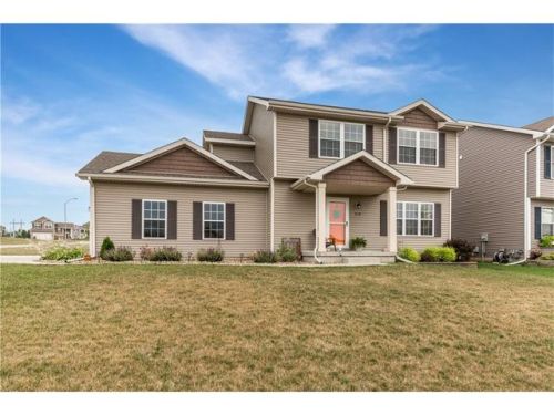 4119 146th St, Des Moines, IA 50323-2547