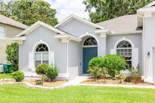 372 Twelve Oaks Dr, Casselberry, FL 32708-6192