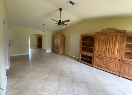 516 10th Ave, Arcadia, FL 34266-8911