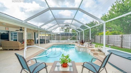 1626 Aires Ln, Fort Pierce, FL 34984-3759