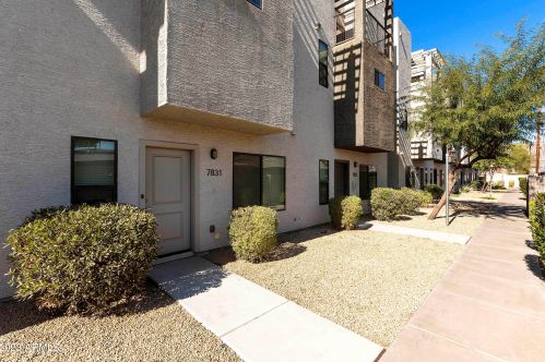 7831 20th Gln, Phoenix, AZ 85021-6058