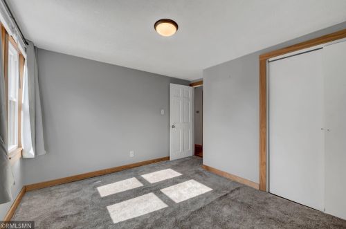 525 Indiana Ave, Minneapolis MN  55422-5245 exterior