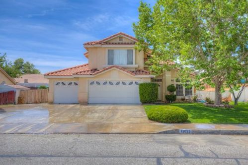 13059 San Miguel St, Victorville, CA 92392-6637