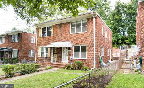 1527 Fort Dupont St, Washington, DC 20020-6029