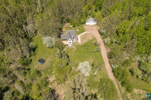 4011 Nelson Rd, Duluth MN 55803-2722 exterior