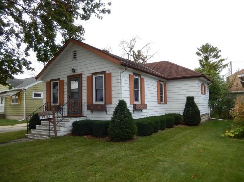 464 Martin Ave, Fond Du Lac WI  54935-5943 exterior