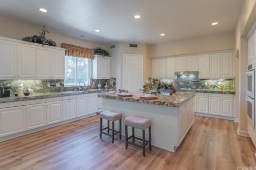 2965 Hillside Dr, West Covina CA  91791-3769 exterior