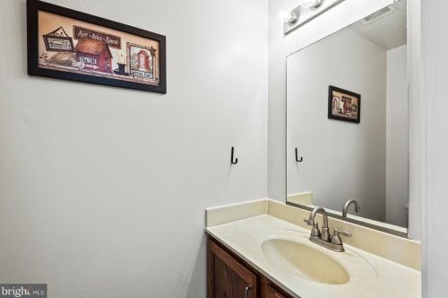 10100 Chatham Ct, Fredericksburg VA  22408-9566 exterior