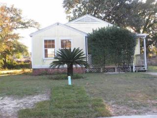 107 Payne Rd, Pensacola, FL 32507-3138