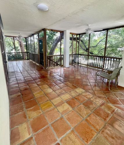 543 Plante St, Key Largo, FL 33037-4625