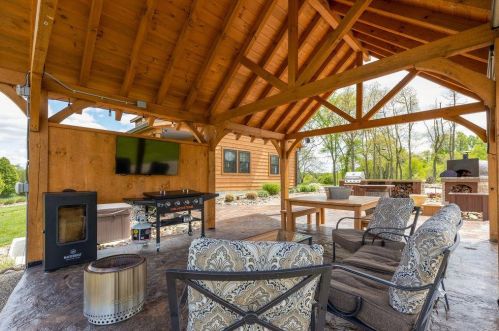 17978 Nashport Rd, Nashport OH  43830-4601 exterior