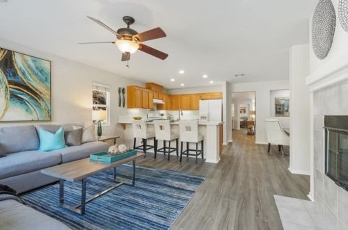 5128 Eliot St, Oceanside CA  92057-2649 exterior