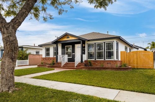 3129 Chatwin Ave, Long Beach, CA 90808-3606