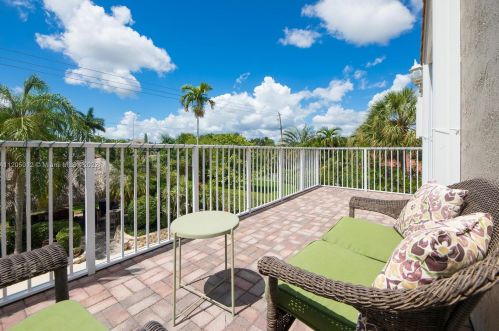 15612 16 Ct, Hollywood FL 33027-2347 exterior