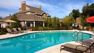 531 Ames Hill Dr, Tewksbury MA  01876-1164 exterior