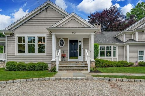 442 Cedar Ln, New Canaan, CT 06840-5121