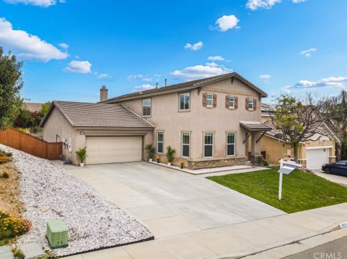 36110 Mustang Spirit Ln, Wildomar CA  92595-7604 exterior