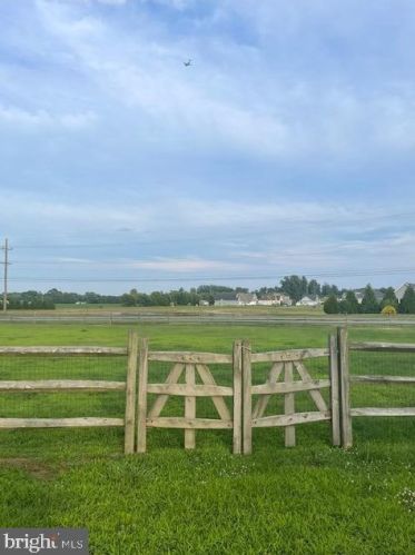 134 Doe Ct, Harrington, DE 19952-1711